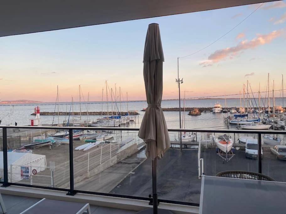 L'Appartement De L'Artiste Marseillan  Exteriör bild