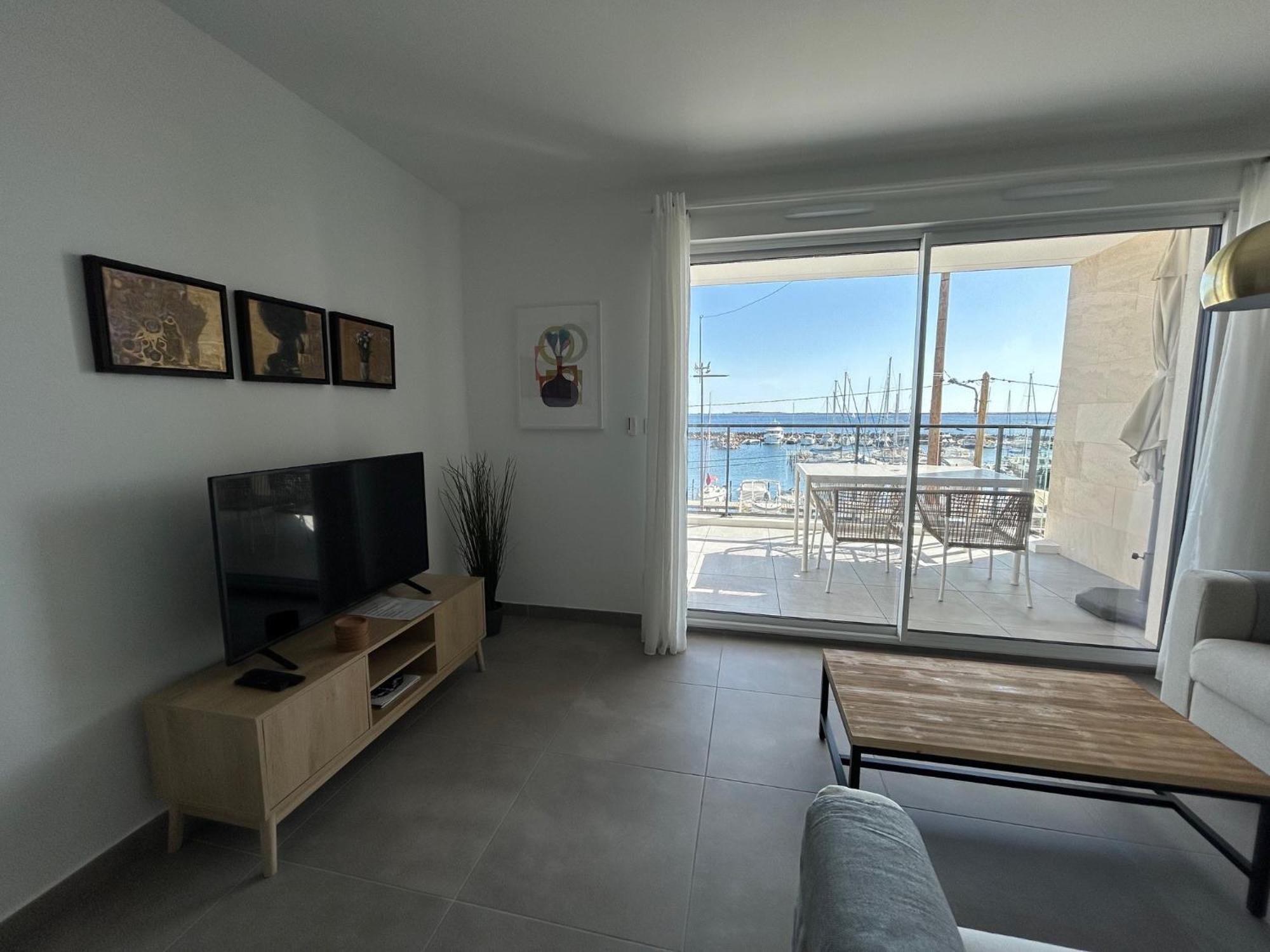L'Appartement De L'Artiste Marseillan  Exteriör bild