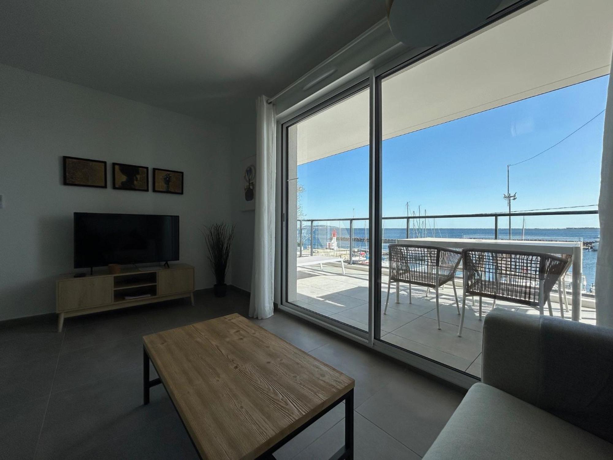 L'Appartement De L'Artiste Marseillan  Exteriör bild